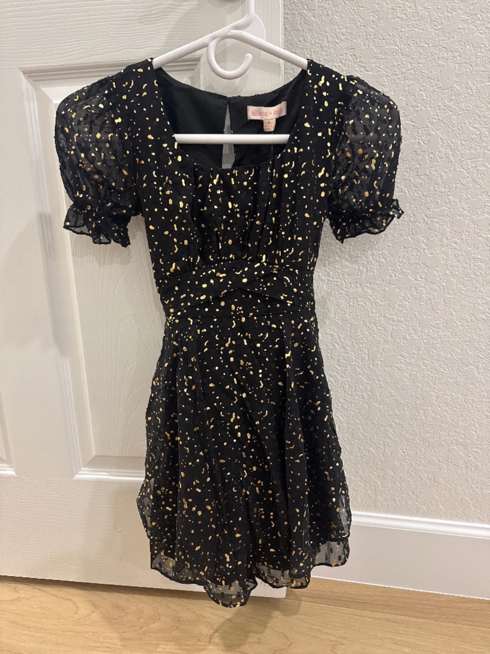 Girls Size 8 Black Gold Metallic Ruffle Party Dress